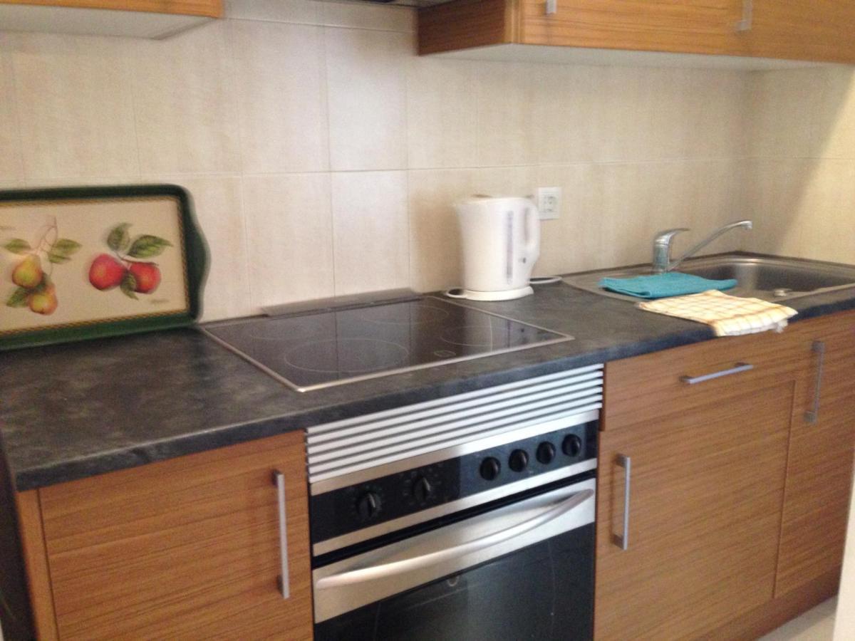 Apartment 2nd Line - 1 Bedroom - A From *