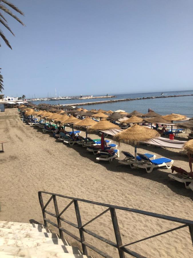 Apartment 2nd Line - 1 Bedroom - A From Marbella