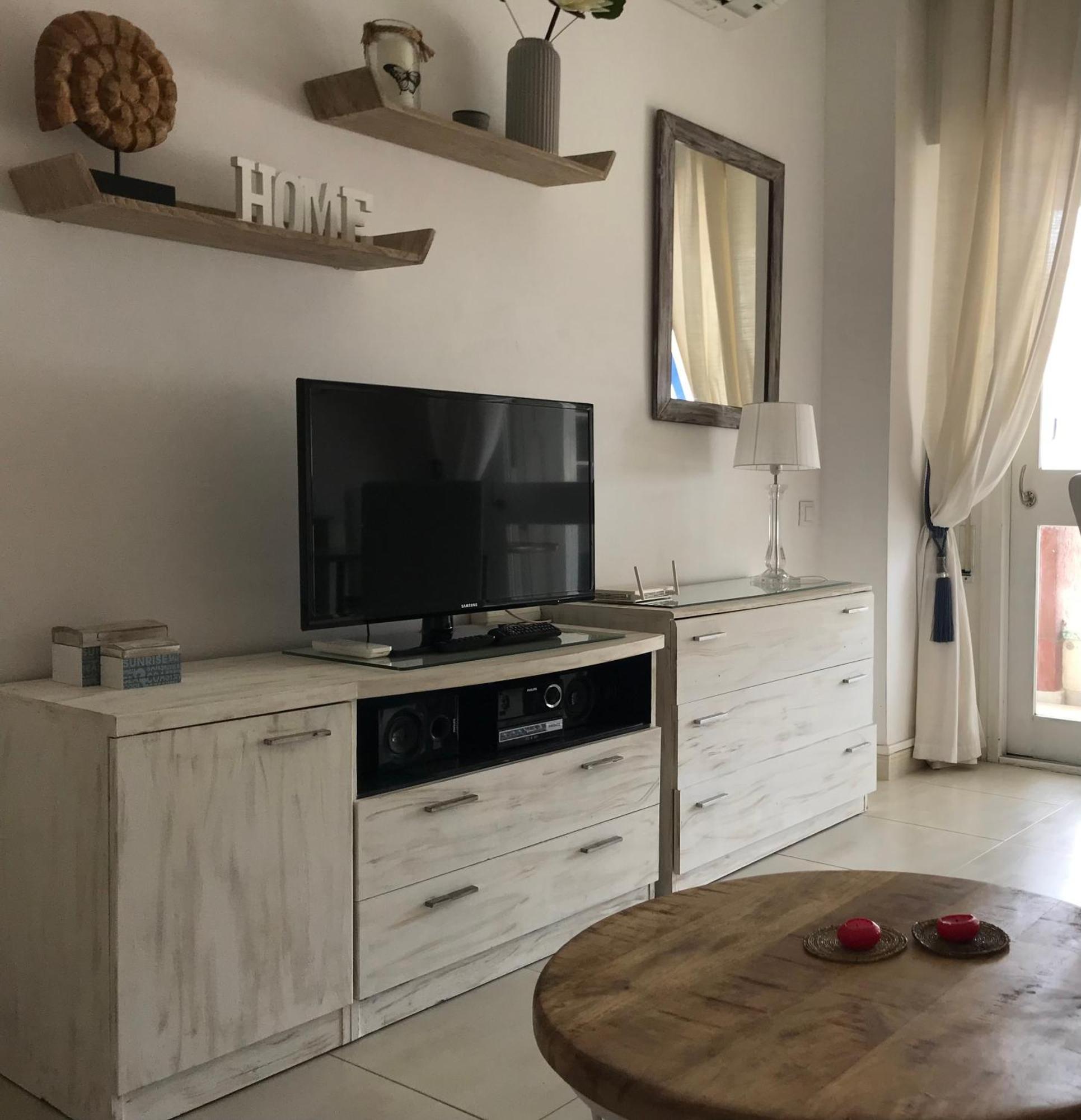 2nd Line - 1 Bedroom - A From Apartment *